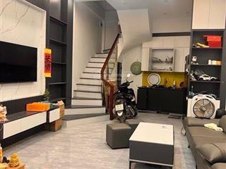 Bán nhà ngọc trục đại mỗ, 40m² 5 tầng, ngõ rộng nông thoáng, giá đầu tư gần 7 tỷ