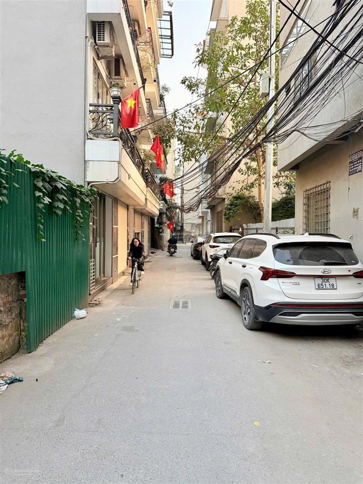 Bán lô góc đất đại mỗ, kinh doanh ngõ thông ô tô tránh. gần 10 tỷ, chủ thiện chí bán