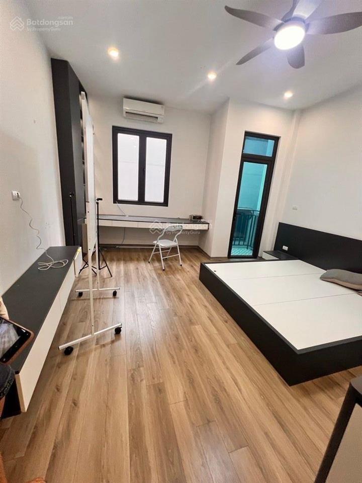 Bán nhà ngọc trục đại mỗ, 40m2 dân xây 5 tầng, ngõ nông thoáng. 7,1 tỷ còn thương lượng