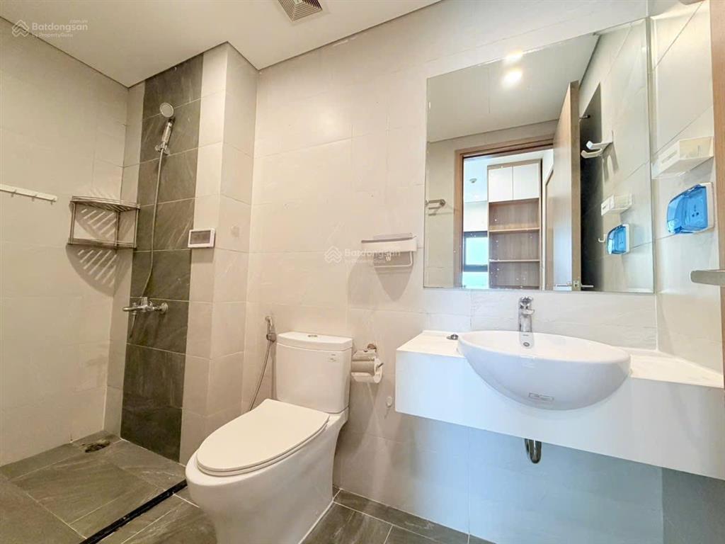Chính chủ bán căn hộ 2pn+ góc 63.8m2 view brighton