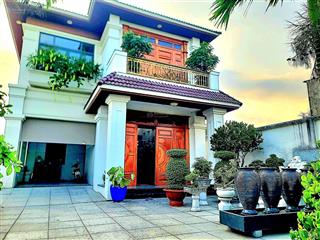 Bán gấp biệt thự 600m2 ven sông thoáng mát gần vinhomes hóc môn. giá tăng mỗi ngày