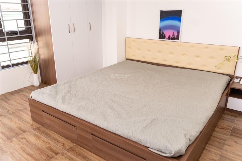 Căn hộ dịch vụ  ccmn cao cấp cầu giấy full đồ cực đẹp giá 5,7 triệu