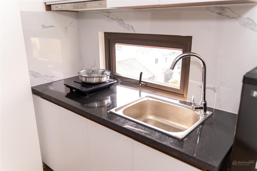 Căn hộ dịch vụ  ccmn cao cấp cầu giấy full đồ cực đẹp giá 5,7 triệu