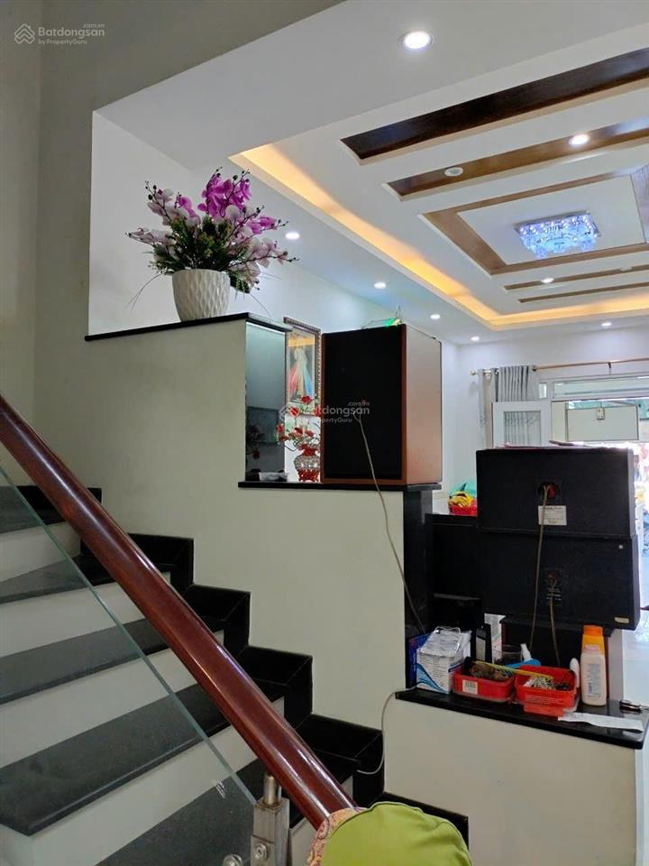 Bán nhà mặt tiền phạm thế hiển phường 4 quận 8. nhà nở hậu, vị trí kinh doanh sầm uất, gần aeon q8