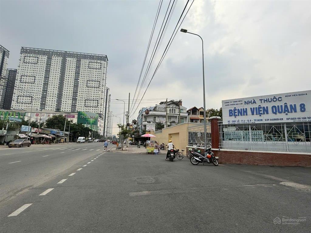 Bán nhà mặt tiền phạm thế hiển phường 4 quận 8, nhà nở hậu, sổ hồng riêng (ko quy hoạch)