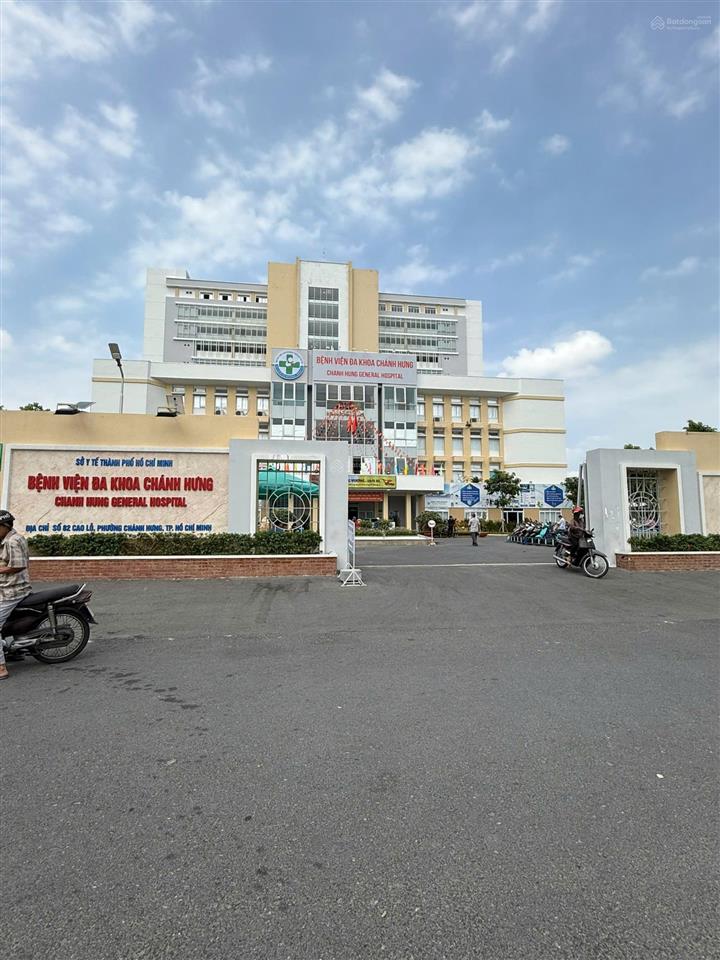 Bán nhà mặt tiền phạm thế hiển phường 4 quận 8, nhà nở hậu, sổ hồng riêng (ko quy hoạch)
