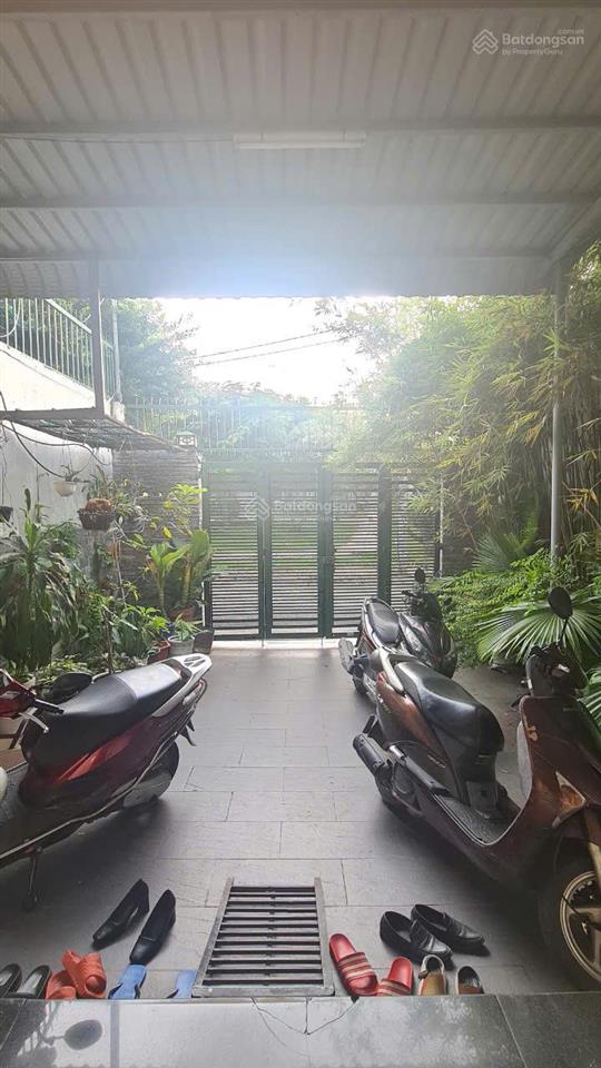 Bán nhà mặt tiền khu biệt thự bông sao phường 5 quận 8. nhà diện tích lớn trực diện công viên