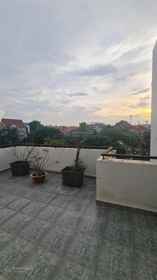 Bán nhà mặt tiền khu biệt thự bông sao phường 5 quận 8. nhà diện tích lớn trực diện công viên