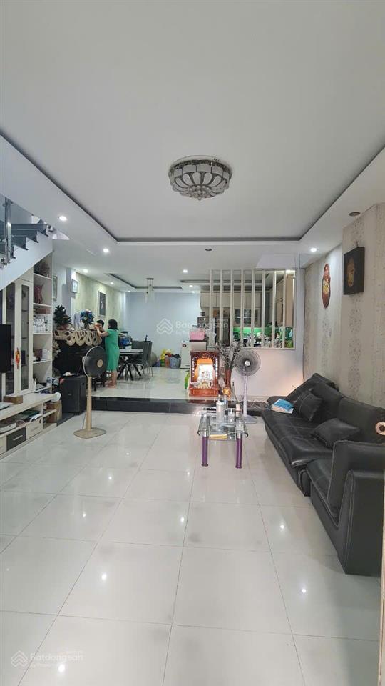 Bán nhà mặt tiền khu biệt thự bông sao phường 5 quận 8. nhà diện tích lớn trực diện công viên