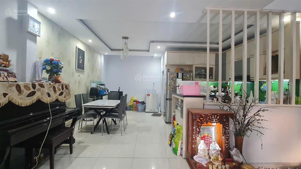 Bán nhà mặt tiền khu biệt thự bông sao phường 5 quận 8. nhà diện tích lớn trực diện công viên