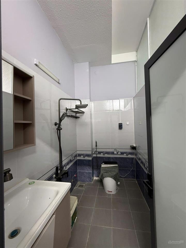Nhà mặt tiền khu cao lỗ (4x20). vị trí ngay bệnh viện q8 và tttm parc mall