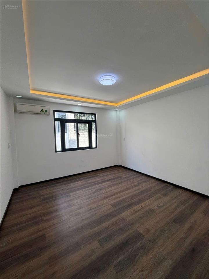 Bán nhà mới gần tttm parc mall vừa ở vừa cho thuê có thu nhập hằng tháng (4mx20m)