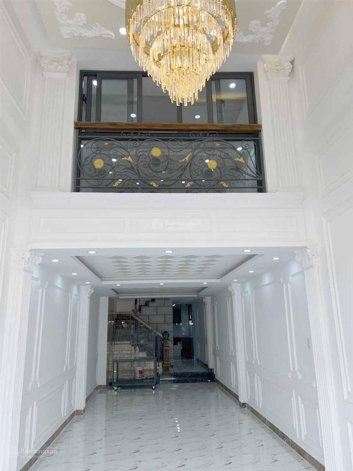 Bán nhà mặt tiền phạm thế hiển quận 8. vị trí kinh doanh sầm uất, nhà mới đẹp vào ở ngay