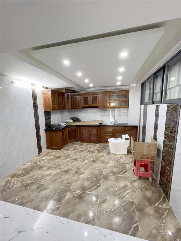 Bán nhà mặt tiền phạm thế hiển quận 8. vị trí kinh doanh sầm uất, nhà mới đẹp vào ở ngay