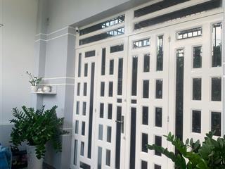 Bán nhà sổ hồng riêng (ko quy hoạch), diện tích 99 m2. gần ngay mặt tiền đường ql50  song hành