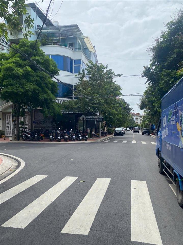 Bán nhà căn góc 2 mặt tiền kdc đồng diều phường 4 quận 8. gần đh công nghệ sài gòn, tttm parc mall
