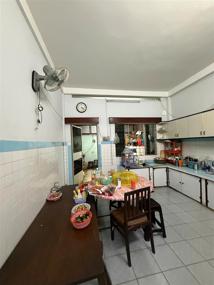 Đối diện công viên phan đăng lưu 78m xe hơi tới nhà nhà có kết cấu mua vị trí, tạo giá trị