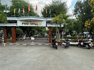 Đối diện công viên phan đăng lưu 78m xe hơi tới nhà nhà có kết cấu mua vị trí, tạo giá trị