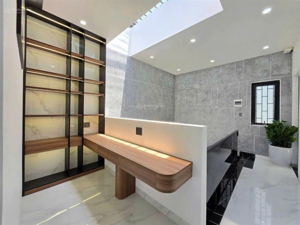 Nhà đẹp mt đường 5.5m sát trục xô viết nghệ tĩnh đà nẵng