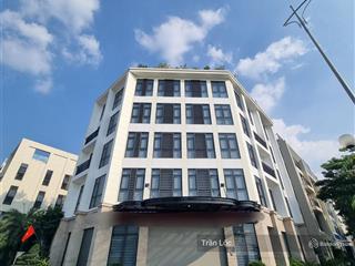 Chính chủ bán căn góc 3 mặt tiền mặt phố the manor, phạm tu, nguyễn xiển, đường 30m.  0933 988 ***