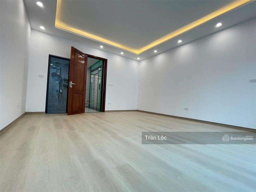 Chính chủ cần bán nhà mặt phố gần kđt trung văn, trung thư, vinhomes green bay mễ trì, nam từ liêm
