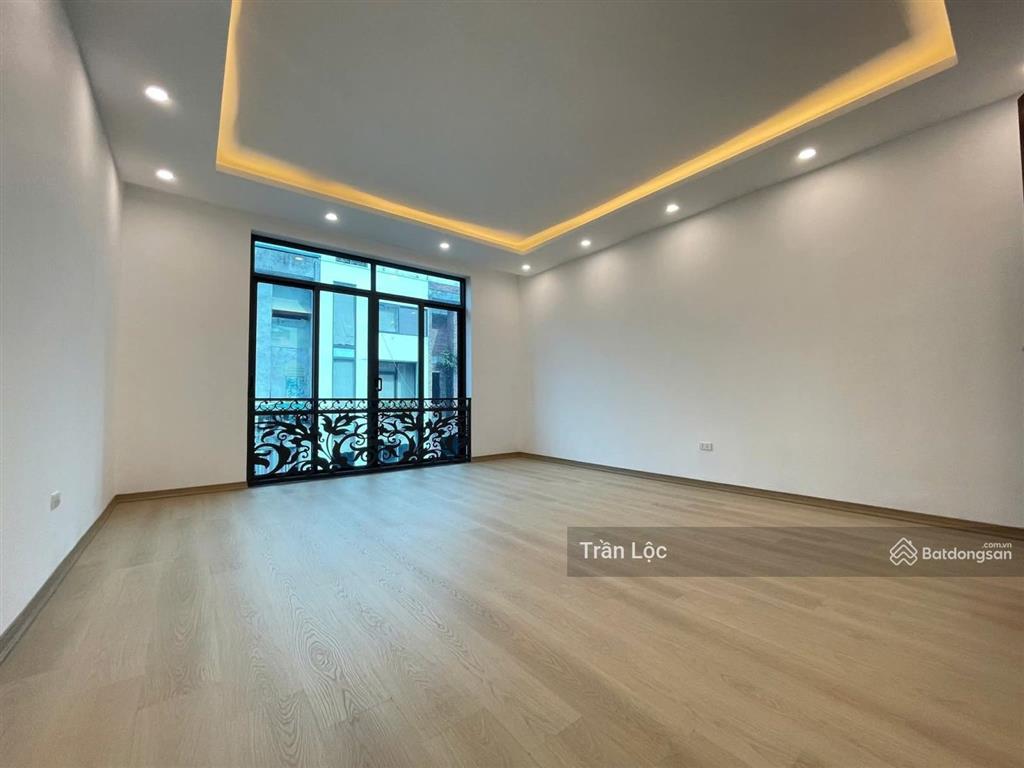 Chính chủ cần bán nhà mặt phố gần kđt trung văn, trung thư, vinhomes green bay mễ trì, nam từ liêm