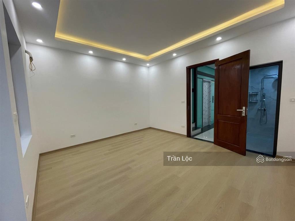 Chính chủ cần bán nhà mặt phố gần kđt trung văn, trung thư, vinhomes green bay mễ trì, nam từ liêm