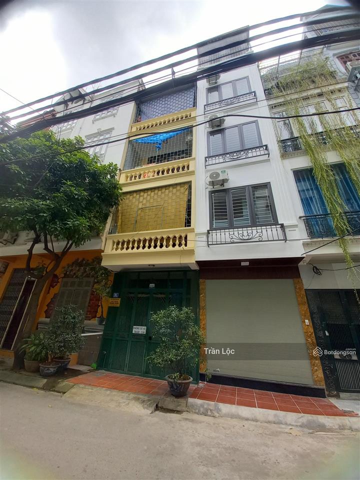 Chính chủ bán nhà riêng, nhà phân lô ngõ 34 nguyễn thị định, đỗ quang, hoàng ngân, trung hòa.
