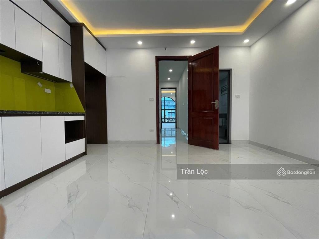 Chính chủ nhờ bán nhà mặt phố nguyễn thị định gần đỗ quang, hoàng ngân, trung hòa. giá nhỉnh 30 tỷ