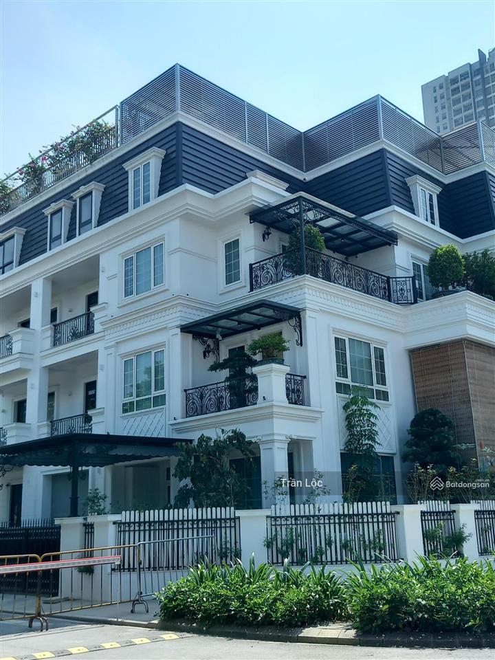 Chính chủ cần bán căn biệt thự mặt phố khúc thừa dụ, thọ tháp, thành thái, cầu giấy,