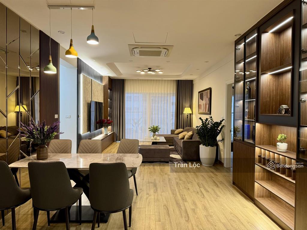 Chính chủ bán nhà kđt mỹ đình, hàm nghi, nam từ liêm. diện tích 126m2 xây 6 tầng. mặt tiền 7m