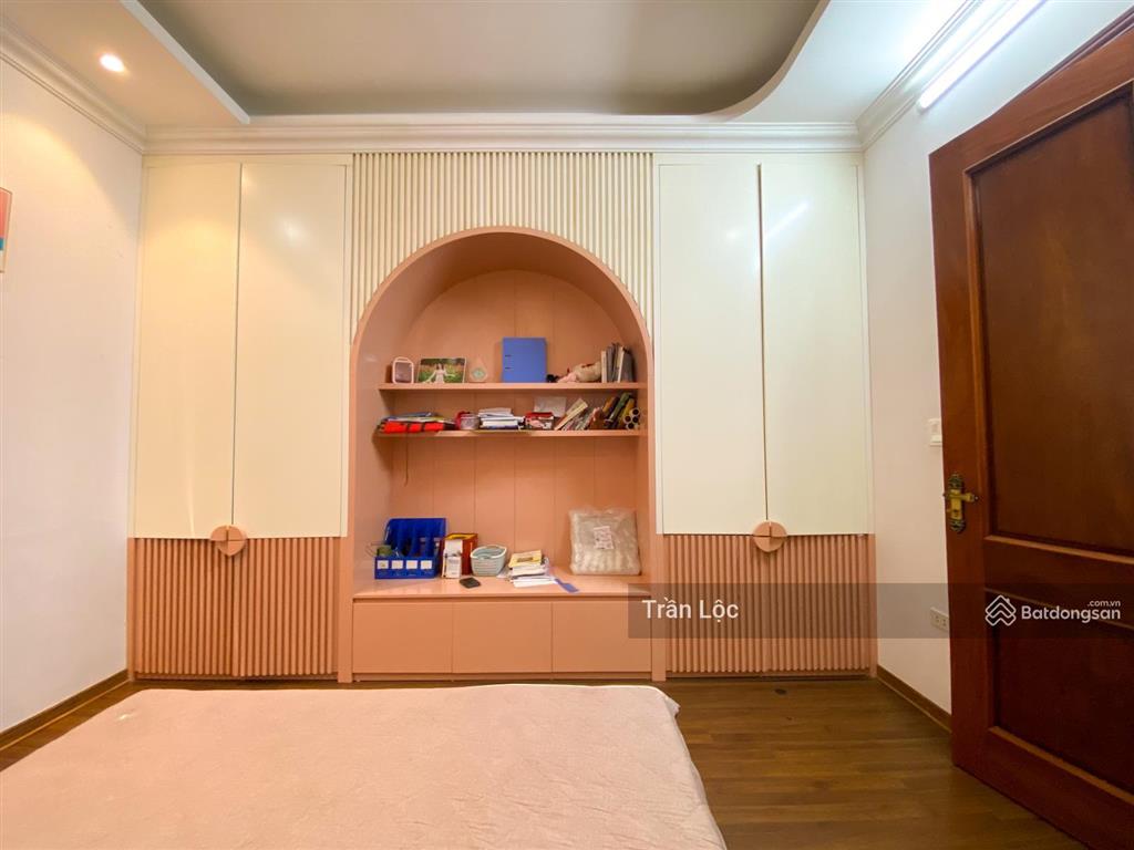 Chính chủ bán nhà lô góc thái hà, đống đa, hà nội. diện tích 156m2 xây 4 tầng.