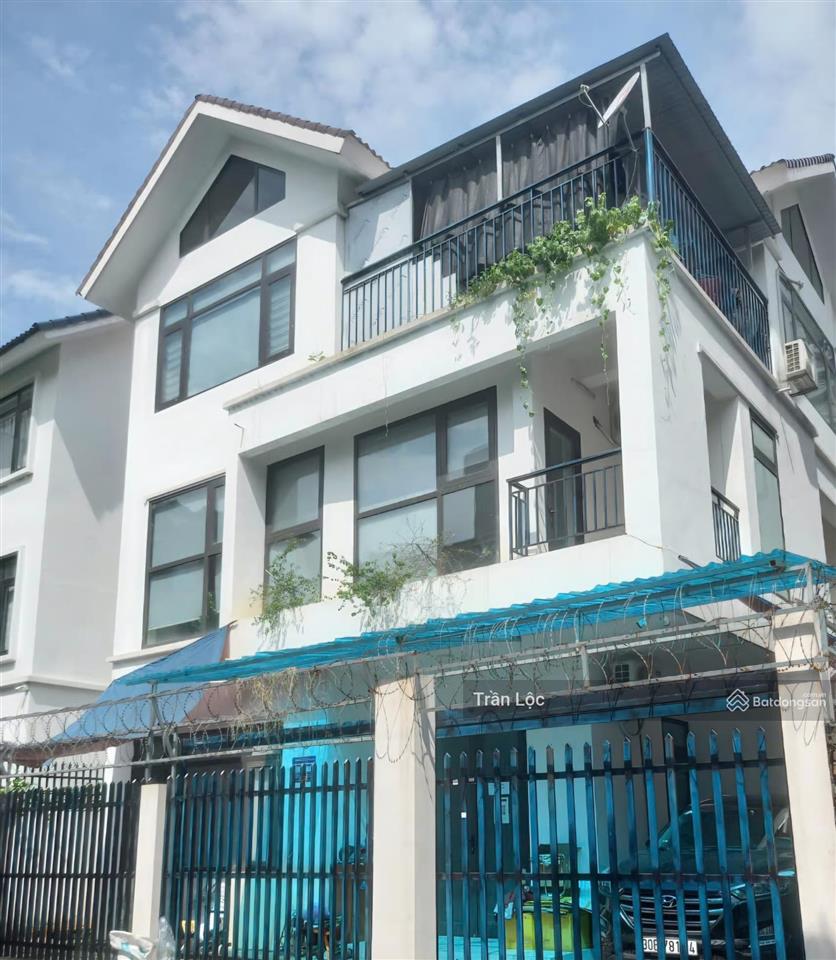 Chính chủ bán nhà lô góc thái hà, đống đa, hà nội. diện tích 156m2 xây 4 tầng.