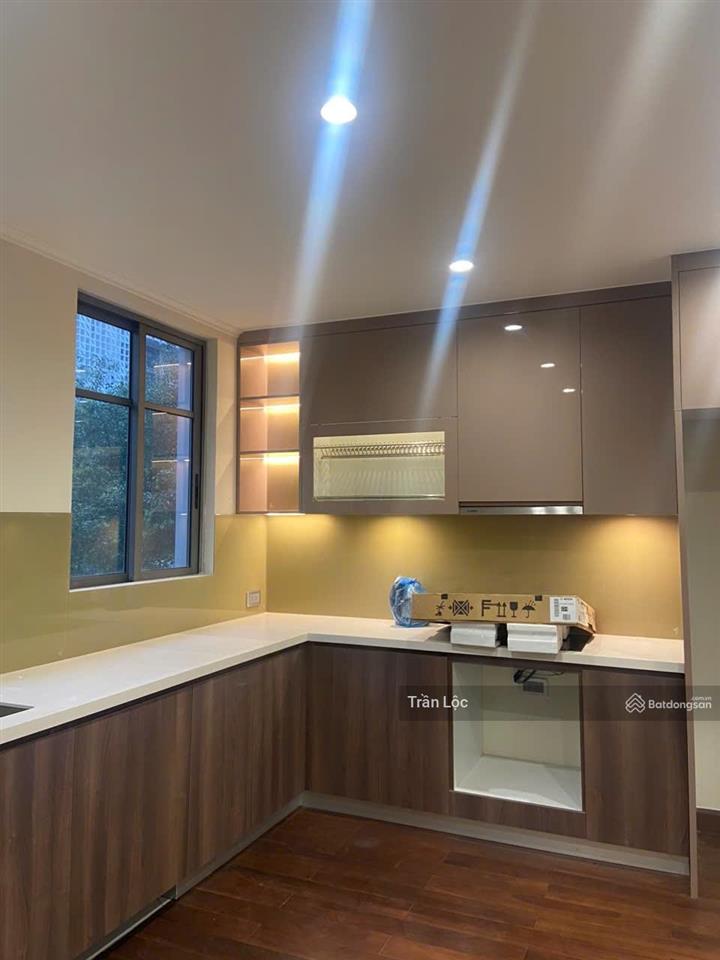 Chính chủ bán căn góc 3 mặt tiền mặt phố the manor, phạm tu, nguyễn xiển, đường 30m.  0933 988 ***