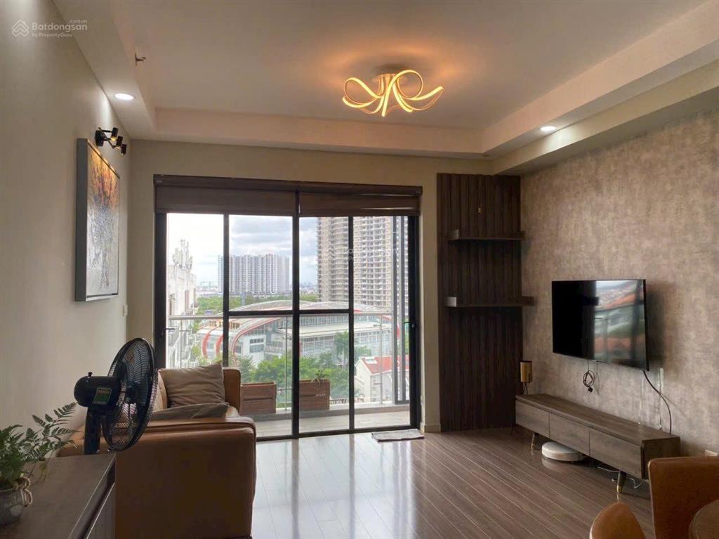 Bán căn góc hưng phúc 3pn 94m2 ô xe hầm 9,3 tỷ đầy đủ nội thất. lan 0906 743 ***
