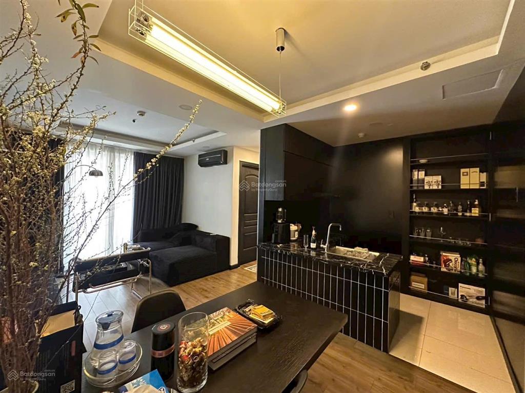Bán căn hộ scenic valley 2pn 71m2 sổ hồng 7 tỷ, đầy đủ nội thất. lan 0906 743 ***