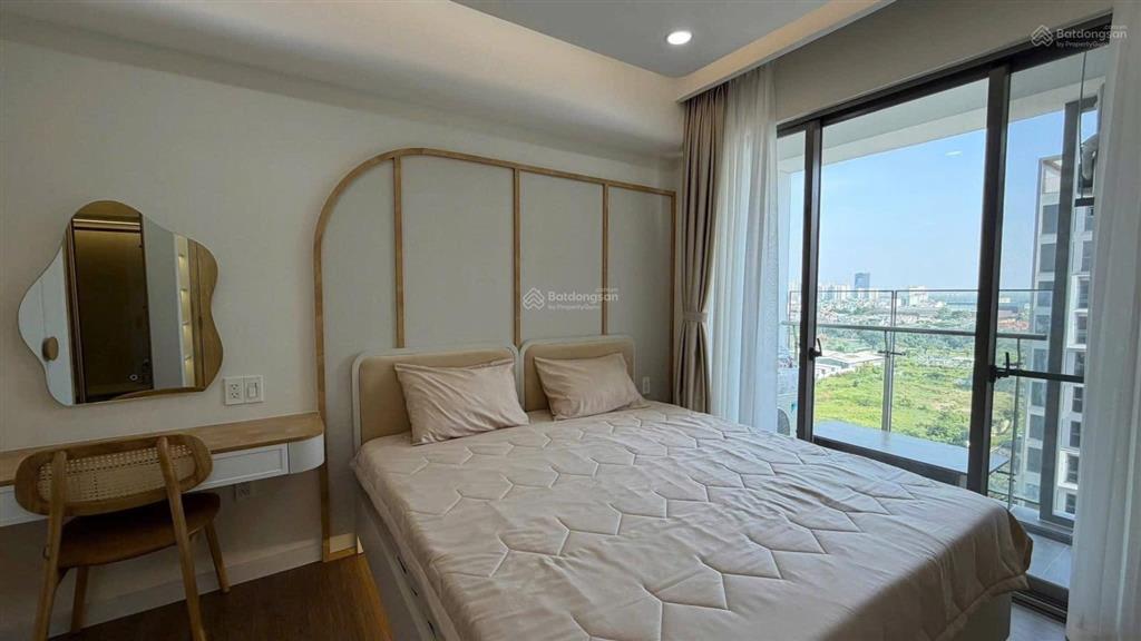Bán căn hộ hưng phúc 2pn 76m2 nhà đẹp 8 tỷ view thoáng mát, sẵn hdt 23tr. lan 0906 743 ***