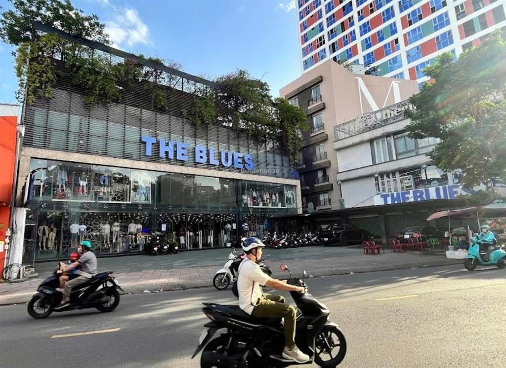 Bán nhà siêu vị trí quốc lộ 13 tp.thủ đức ( 16x35m nở hậu) ct hầm 7 tầng hđt 120 triệu giá 45 tỷ