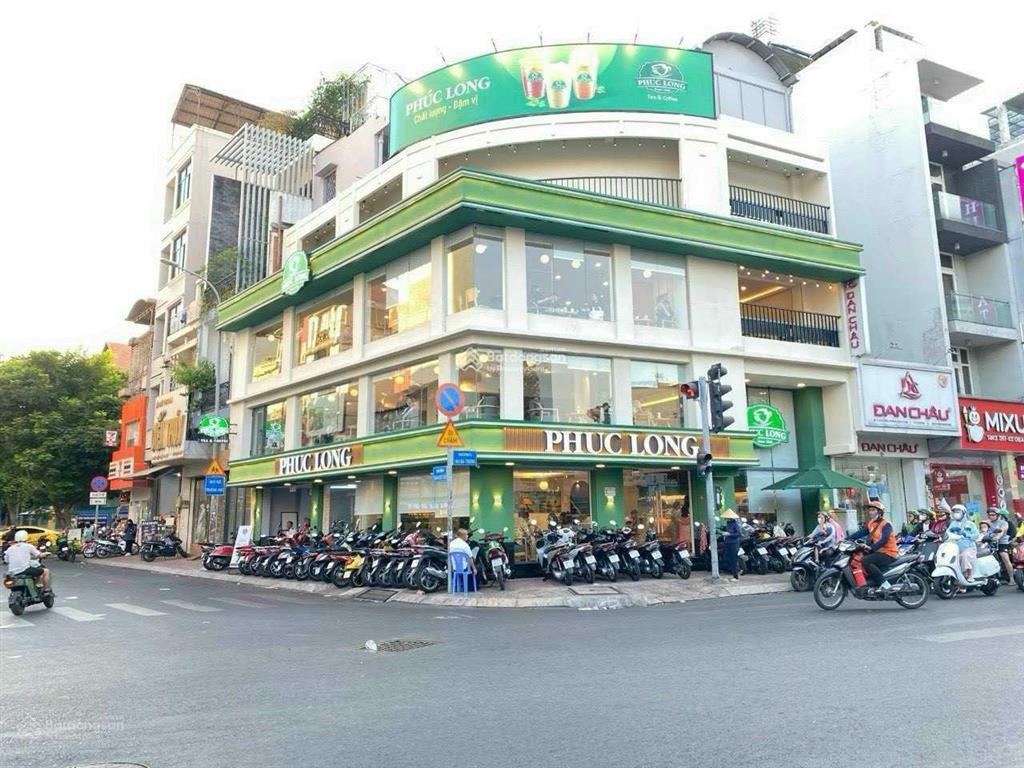 Bán nhà góc 3 mặt tiền hoàng dư khương quận 10 ( 7,9x23m nở hậu) 3 tầng hđt 150 triệu  giá 47 tỷ