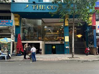 Bán gấp toà nhà cửu long tân bình (8x18m hầm 5 tầng) hđt 135 triệu  giá bán 40 tỷ