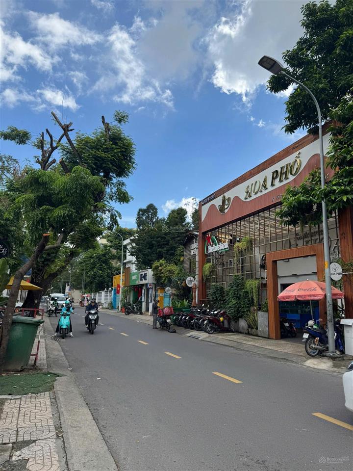 Bán gấp nhà khan hiếm mặt tiền tú xương quận 3 (7x30m 5 tầng) hđt 220 triệu  giá 82 tỷ