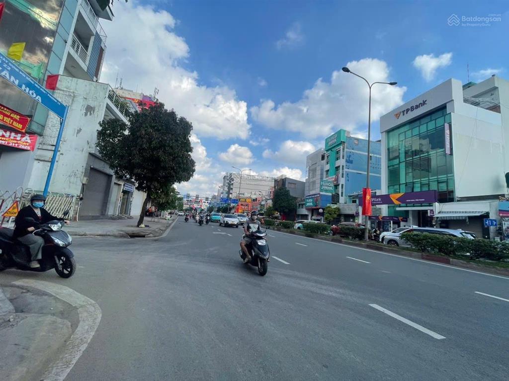 Bán gấp nhà mặt tiền cộng hoà tân bình ( 12x28m) xdm hầm 7 tầng  hđt 160 triệu  giá 75 tỷ