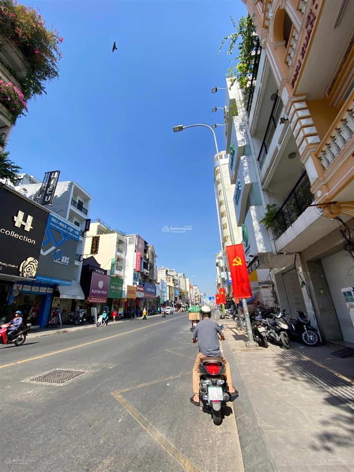 Bán gấp nhà góc 3 mặt tiền hai bà trưng quận 3  ngang 5,5m  hđt 150 triệu  giá 37 tỷ