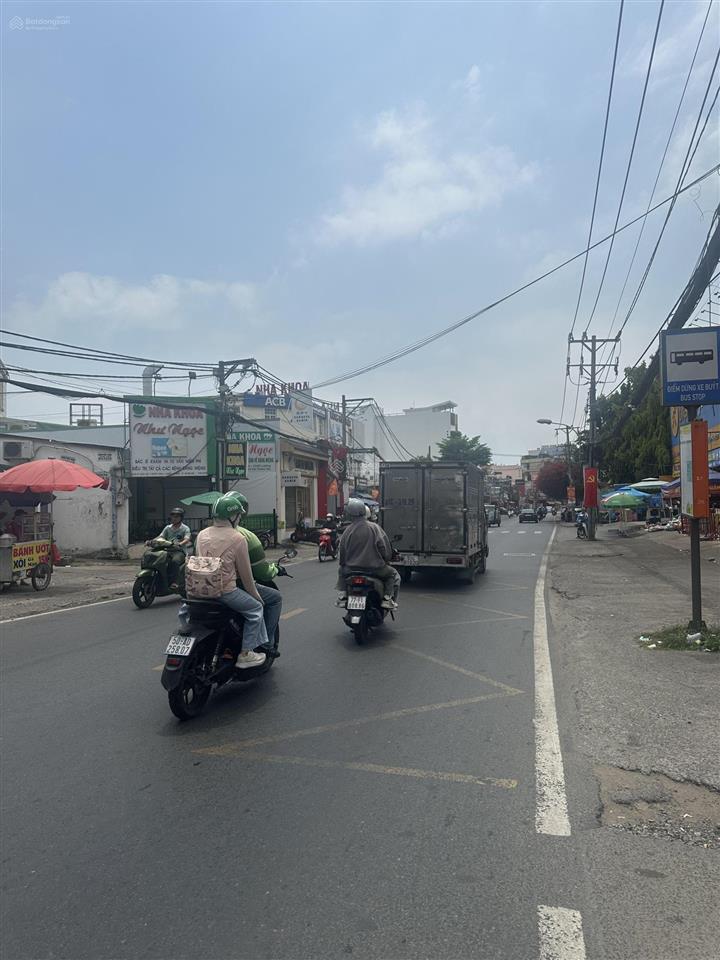 Ngay đường man thiện  tăng nhơn phú a(cũ)  hxh  2tầng  10x20  chỉ 75tr/m