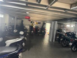 Bán chdv  5tầng  ngay tăng nhơn phú b(cũ)  tp thủ đức.
