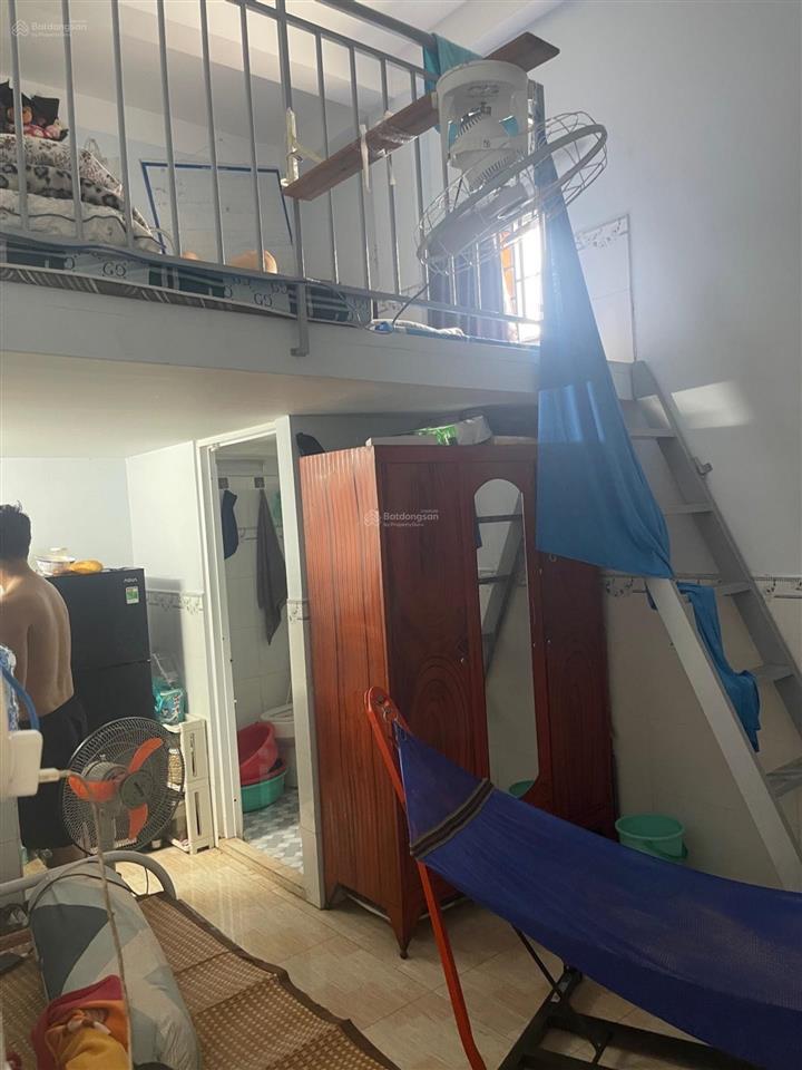 Bán chdv  5tầng  ngay tăng nhơn phú b(cũ)  tp thủ đức.