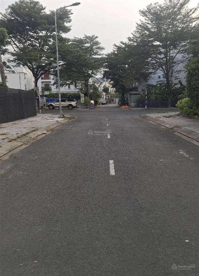 Đất lô góc  2mặt tiền ôtô  kdc gia hoà  phước long b(cũ)  tp thủ đức.