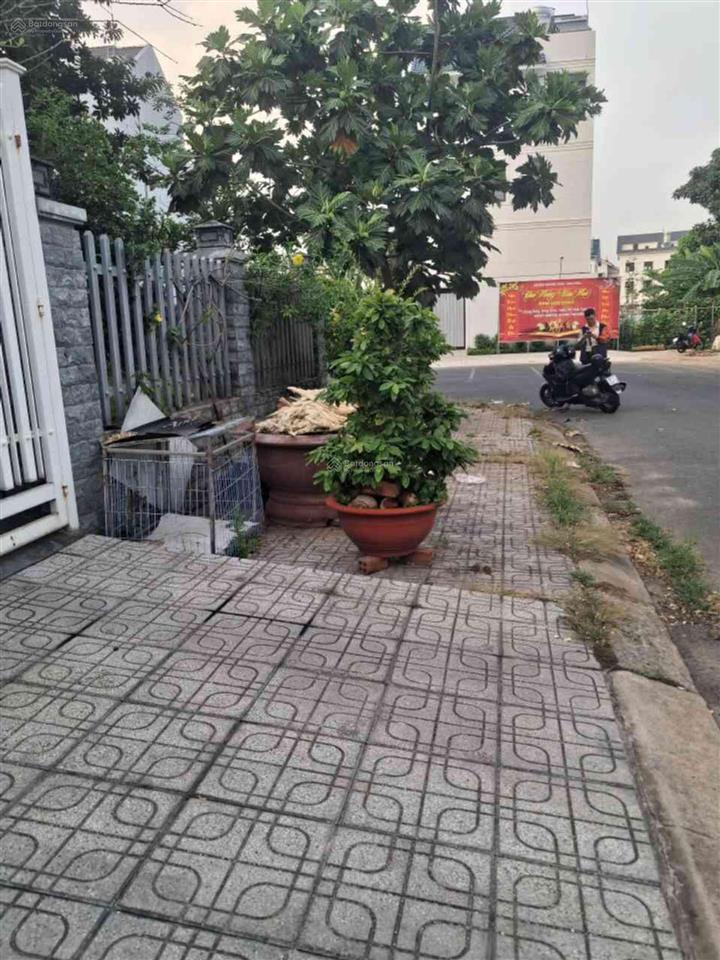Đất full thổ cư  lô góc  2mặt tiền đường ôtô tránh  kdc gia hoà  phước long  tp thủ đức