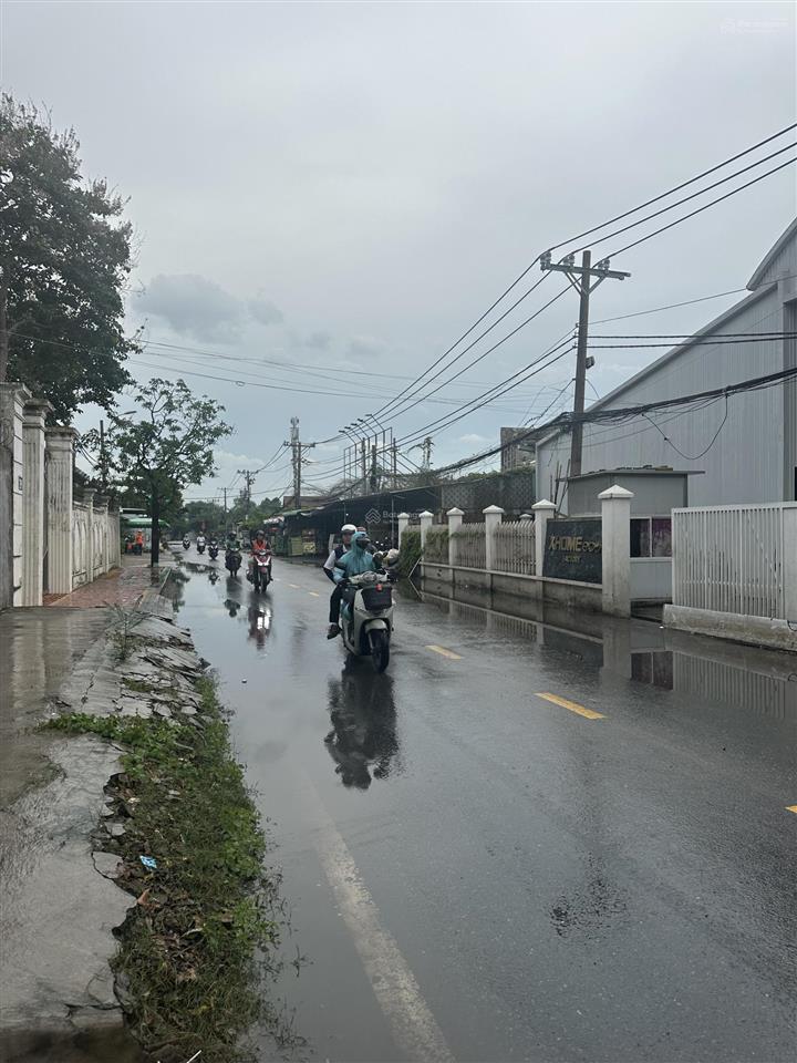Mặt tiền đường bưng ông thoàn  tăng nhơn phú b (cũ)  tp thủ đức.