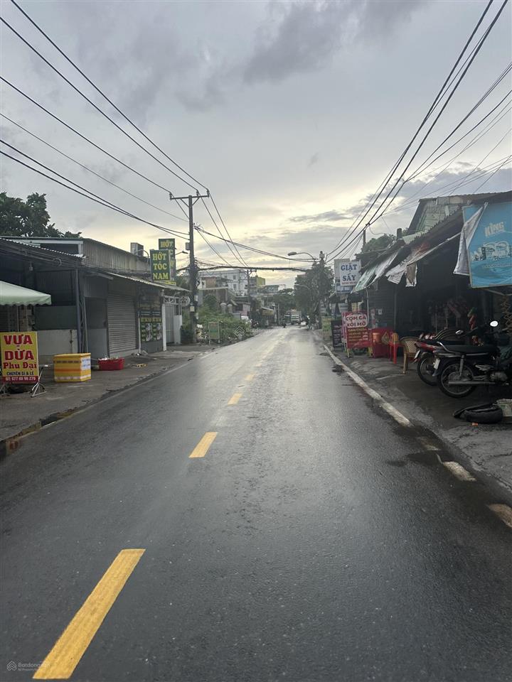 Mặt tiền đường bưng ông thoàn  tăng nhơn phú b (cũ)  tp thủ đức.